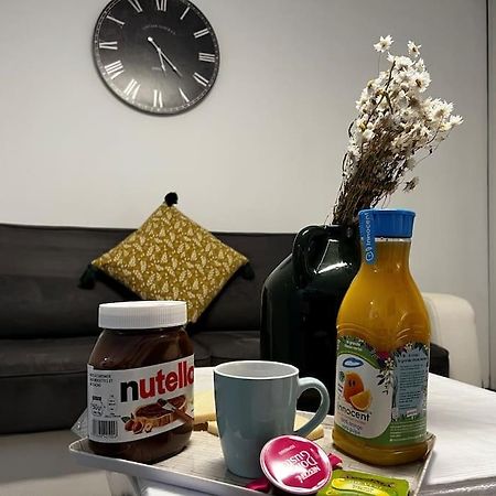 Chez Julien & Ornella Apartman Saint-Laurent-du-Var Kültér fotó