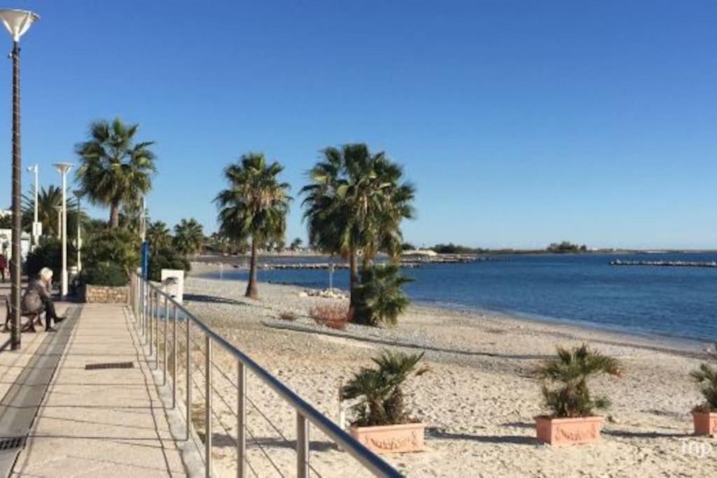 Chez Julien & Ornella Apartman Saint-Laurent-du-Var Kültér fotó